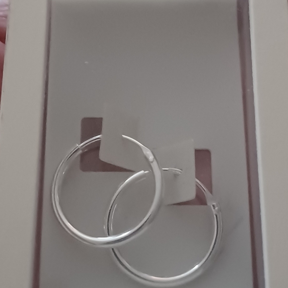 I AM STERLING SILVER BOHEMIAN 3/4 INCH ETCHED HOOP HOOPS EARRINGS NEW IN BOX - Picture 7 of 8